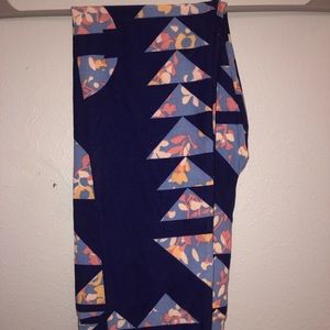 NWOT LuLaRoe leggings OS